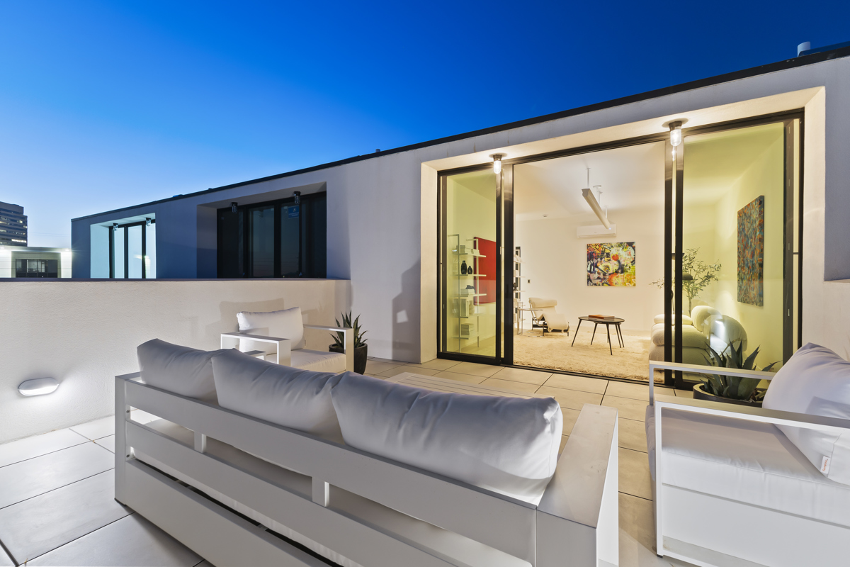 Photo of Soleil Townhomes in Midtown Phoenix.