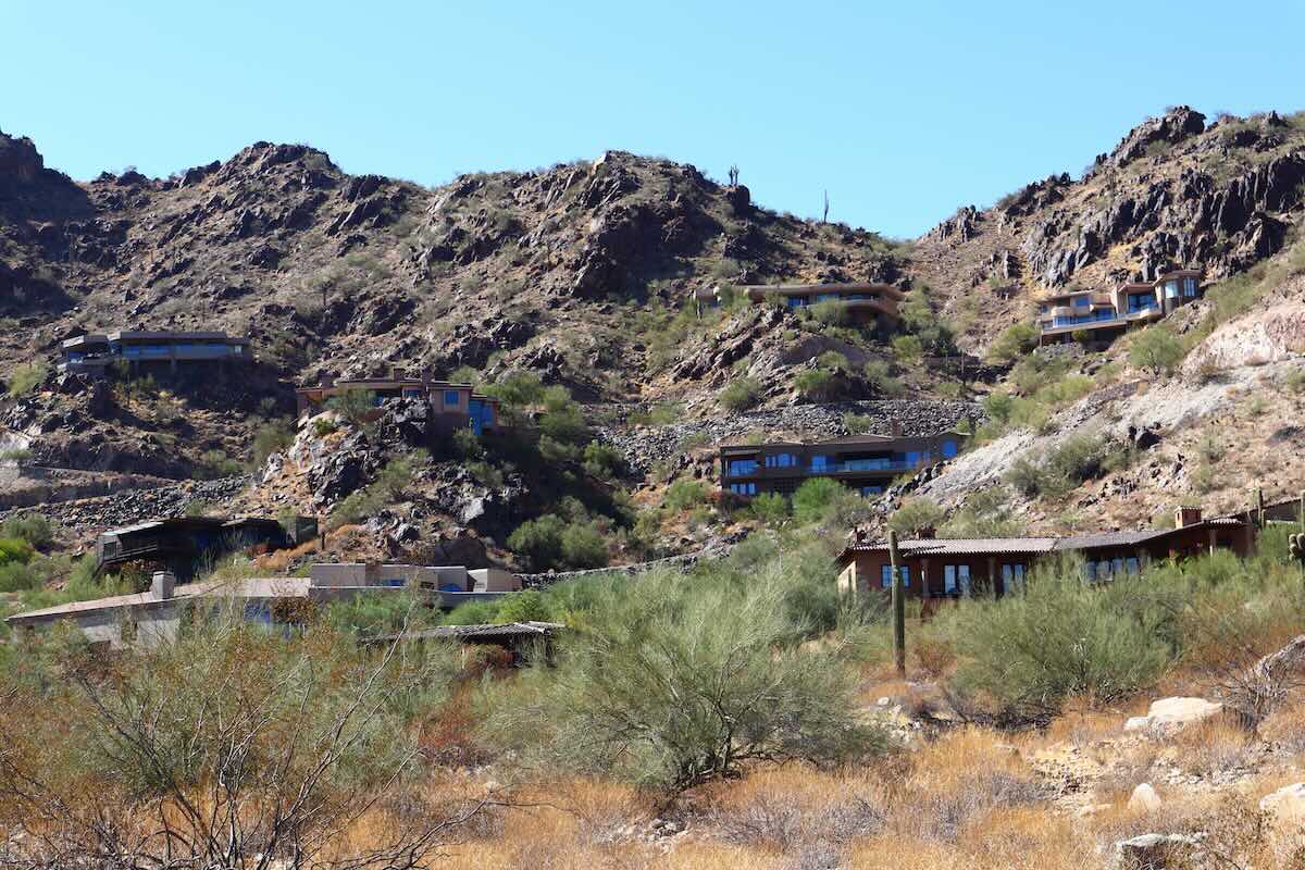 paradise valley rockface on a sunny day