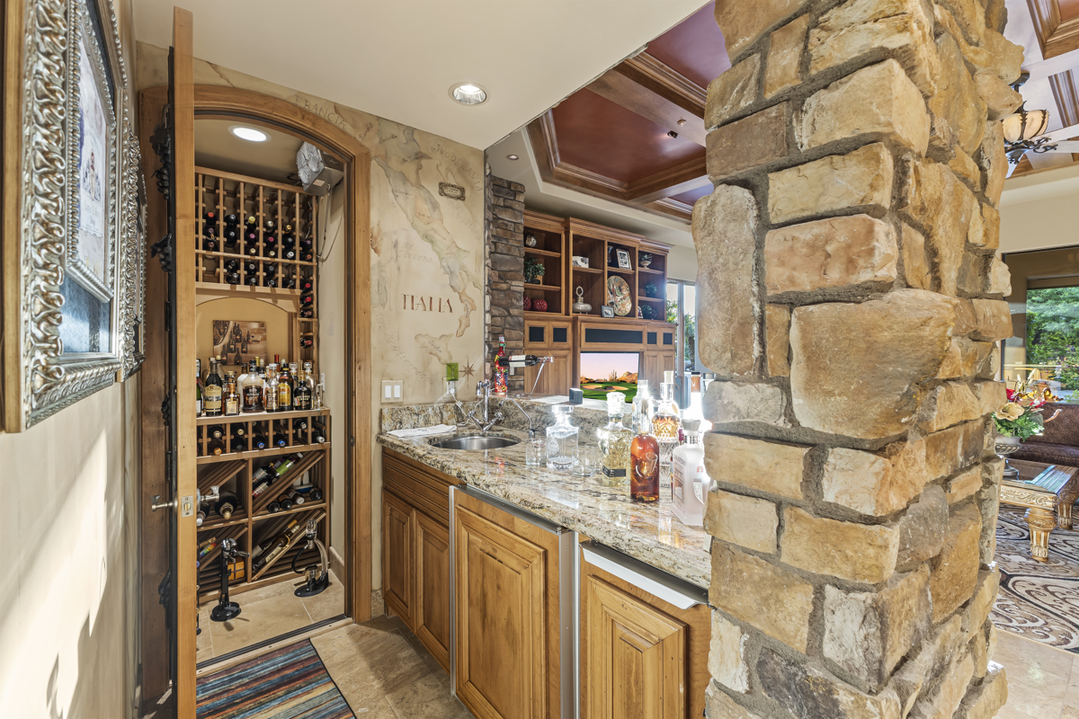 https://williamsluxuryhomes.com/scottsdale-arizona-estate-market-news/