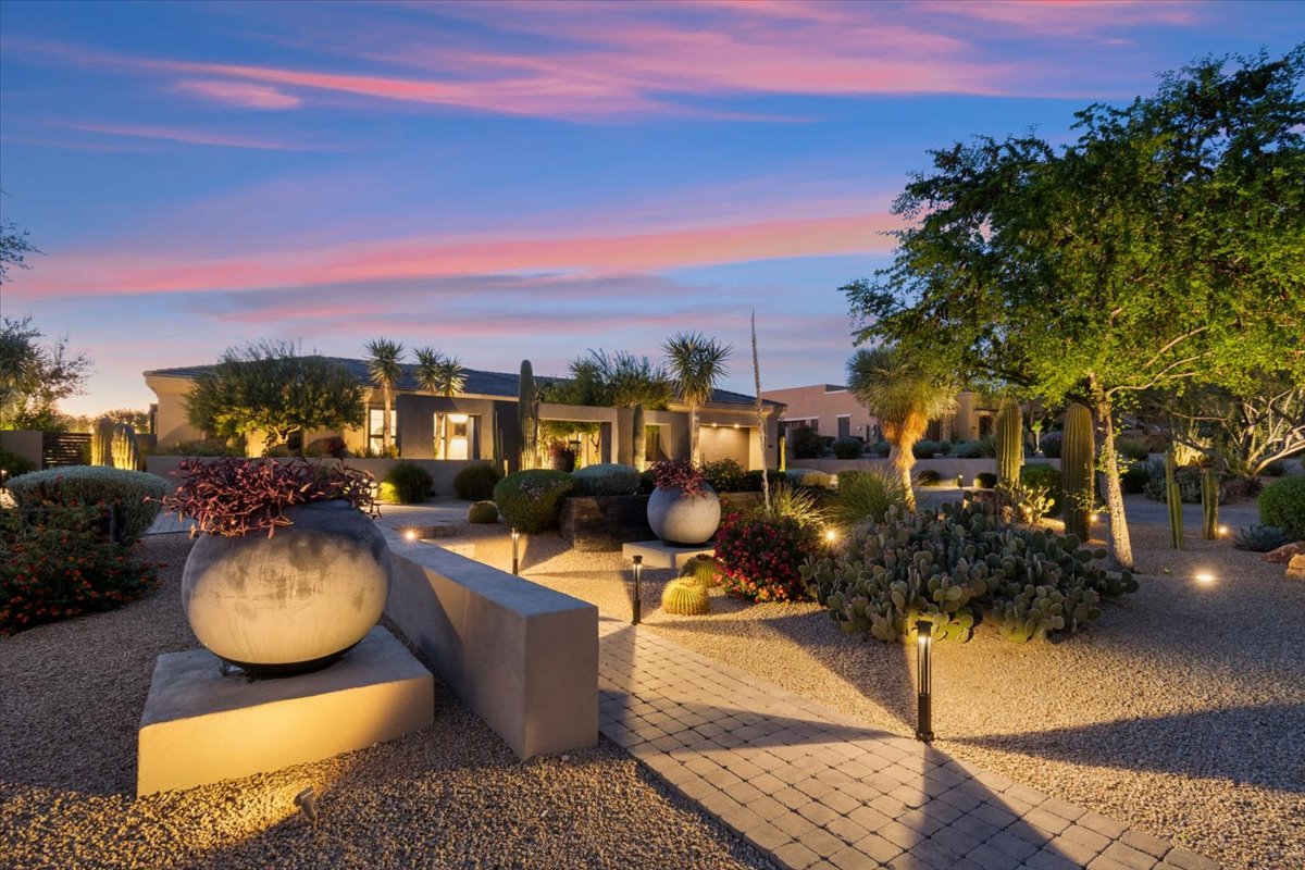 Beautiful home backyard in Scottsdale, Arizona.
