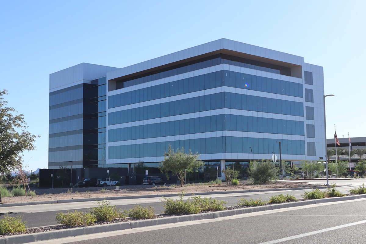Modern Republic Services office building at CityNorth in Desert Ridge, Phoenix.