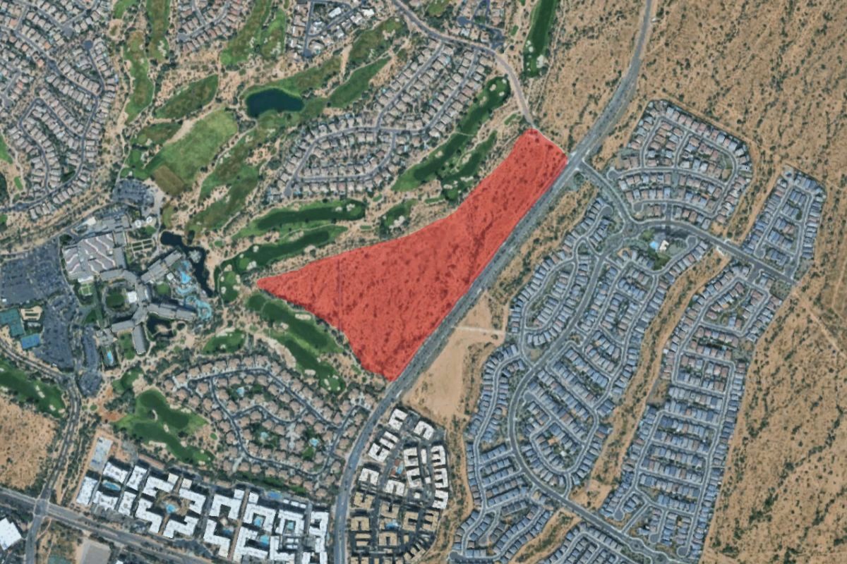 Highlighted 53-acre Tellaro development site near the JW Marriott Desert Ridge Resort & Spa in north Phoenix.