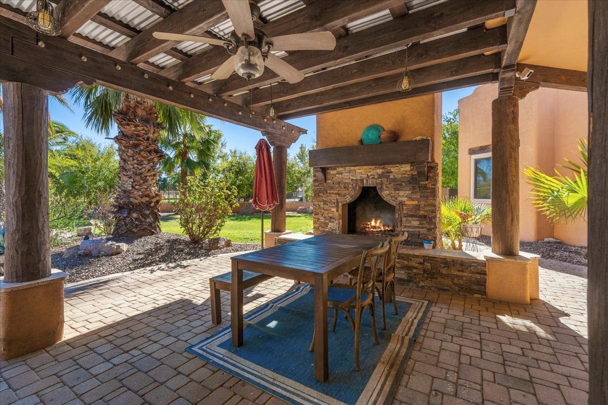 Equestrian estate for sale in Chandler, Arizona.