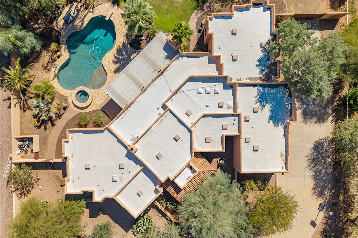 Equestrian estate for sale in Chandler, Arizona.