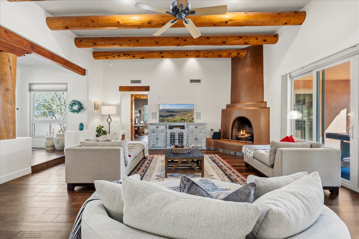 Equestrian estate for sale in Chandler, Arizona.