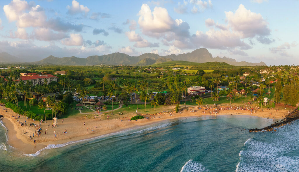 Poʻipū Beach