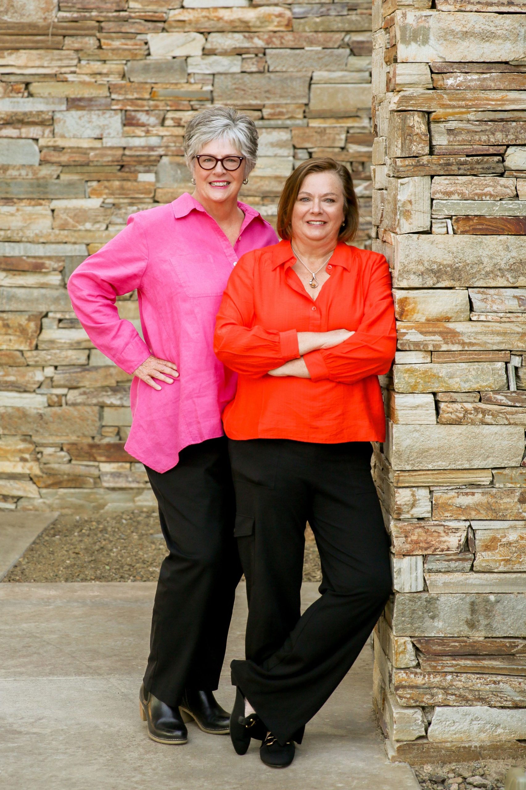 Why Choose the Sold Sisters Group