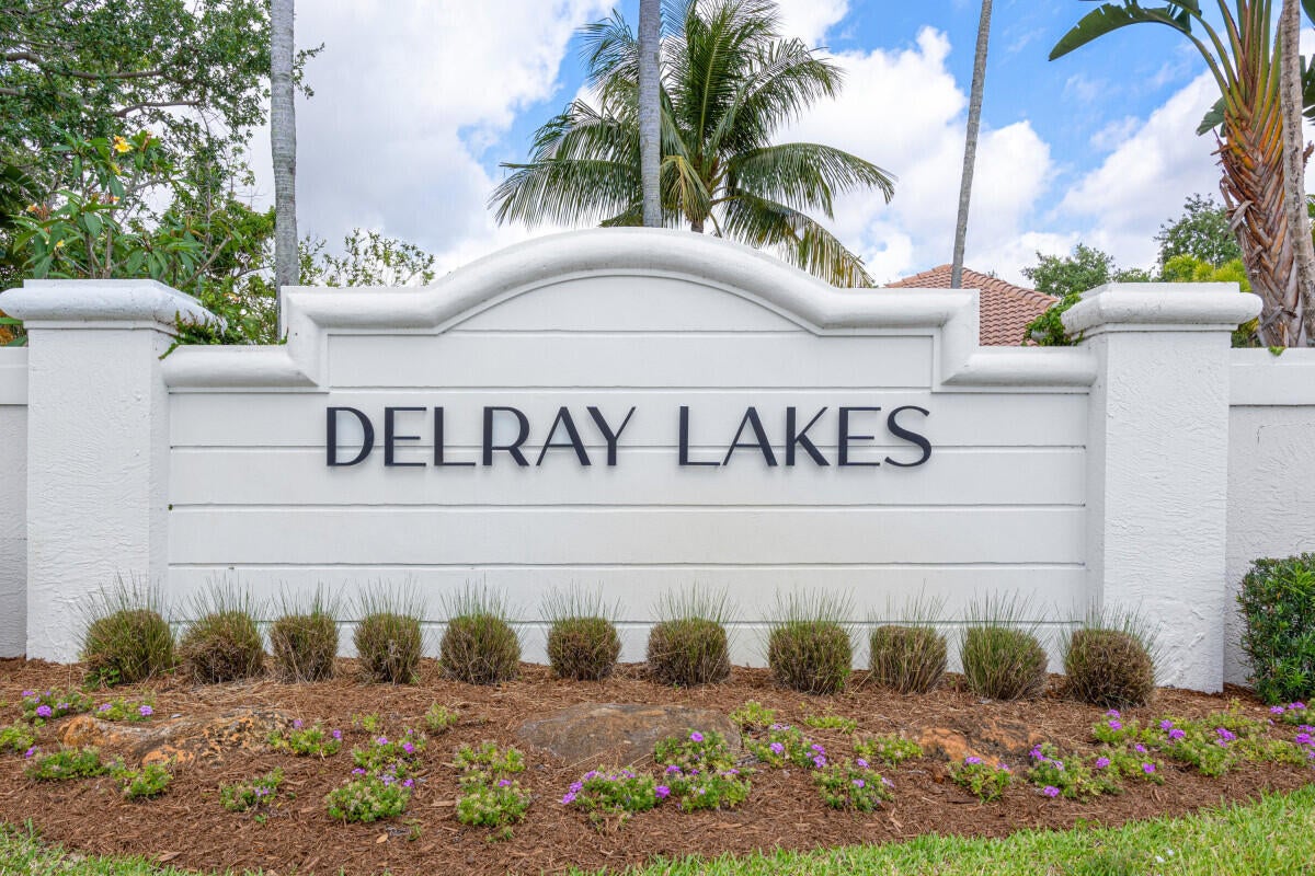 Delray Lakes