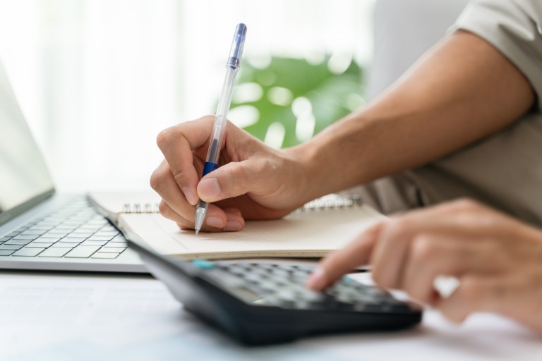 calculating annual tax with calculator