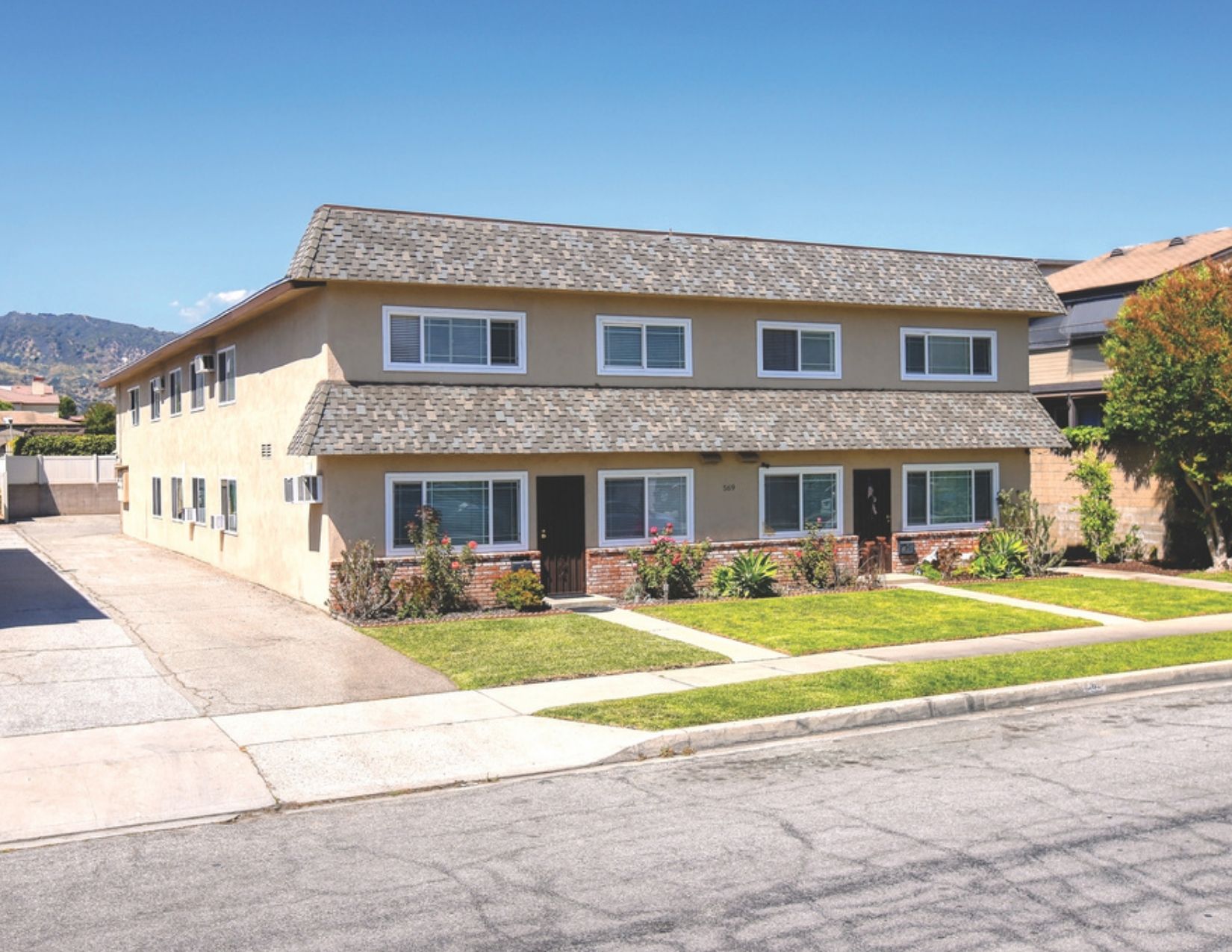 569 E. Colorado Ave Glendora CA