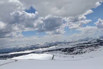 The Beartooth Highway Awakens A Memorial Weekend Journey Above the Clouds 2