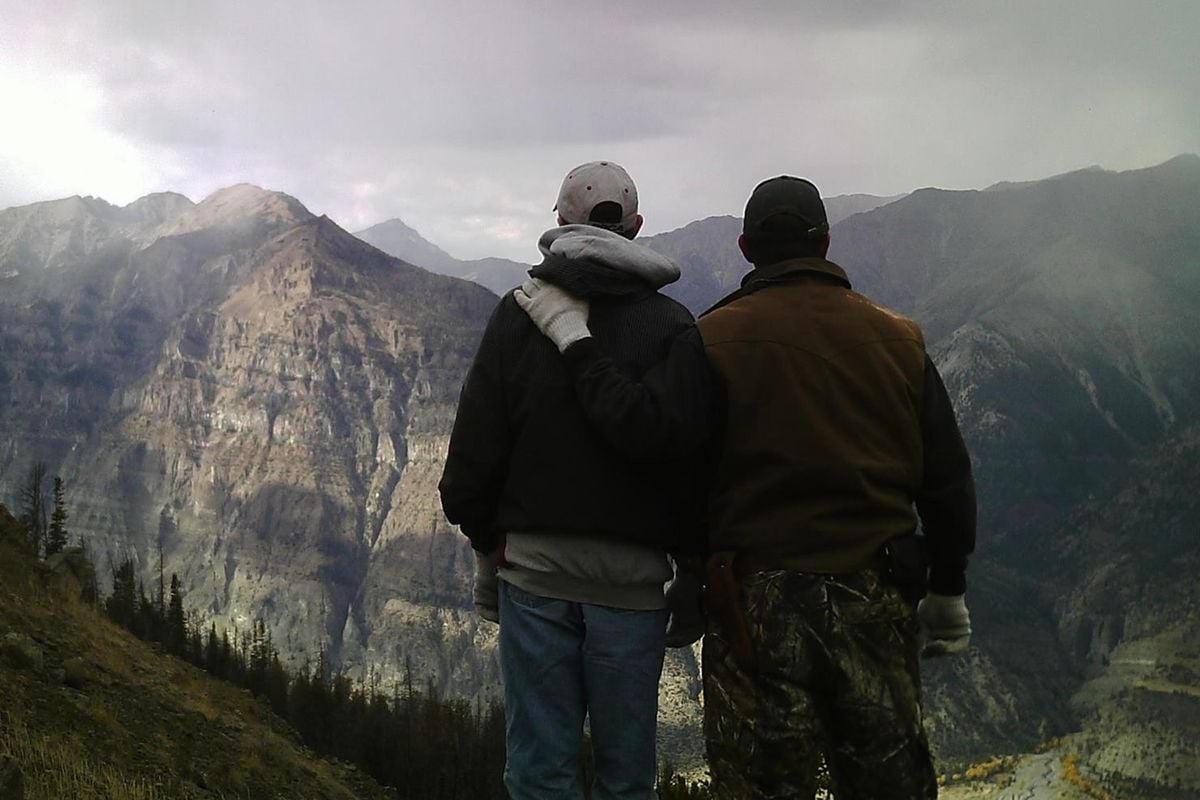 Discover Elk Hunting in Wyoming