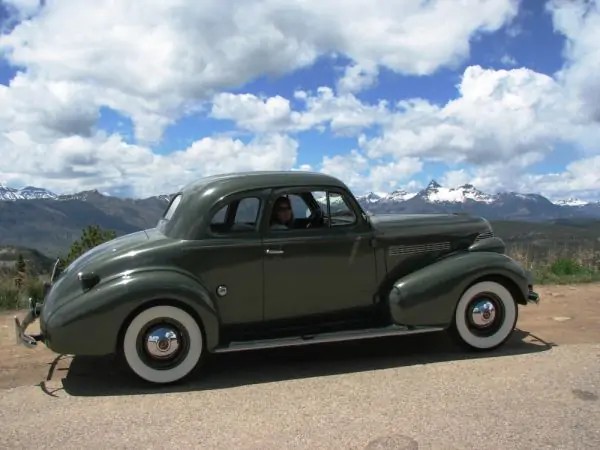Take A Scenic Drive From Cody To Yellowstone 2
