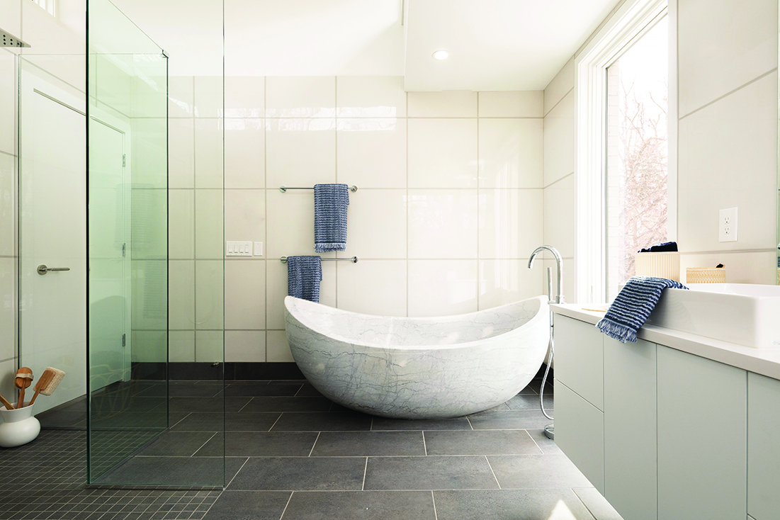 immersive bathroom 3