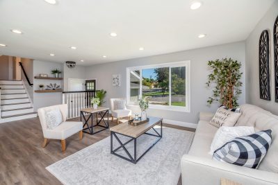 A staged home with no window coverings.
