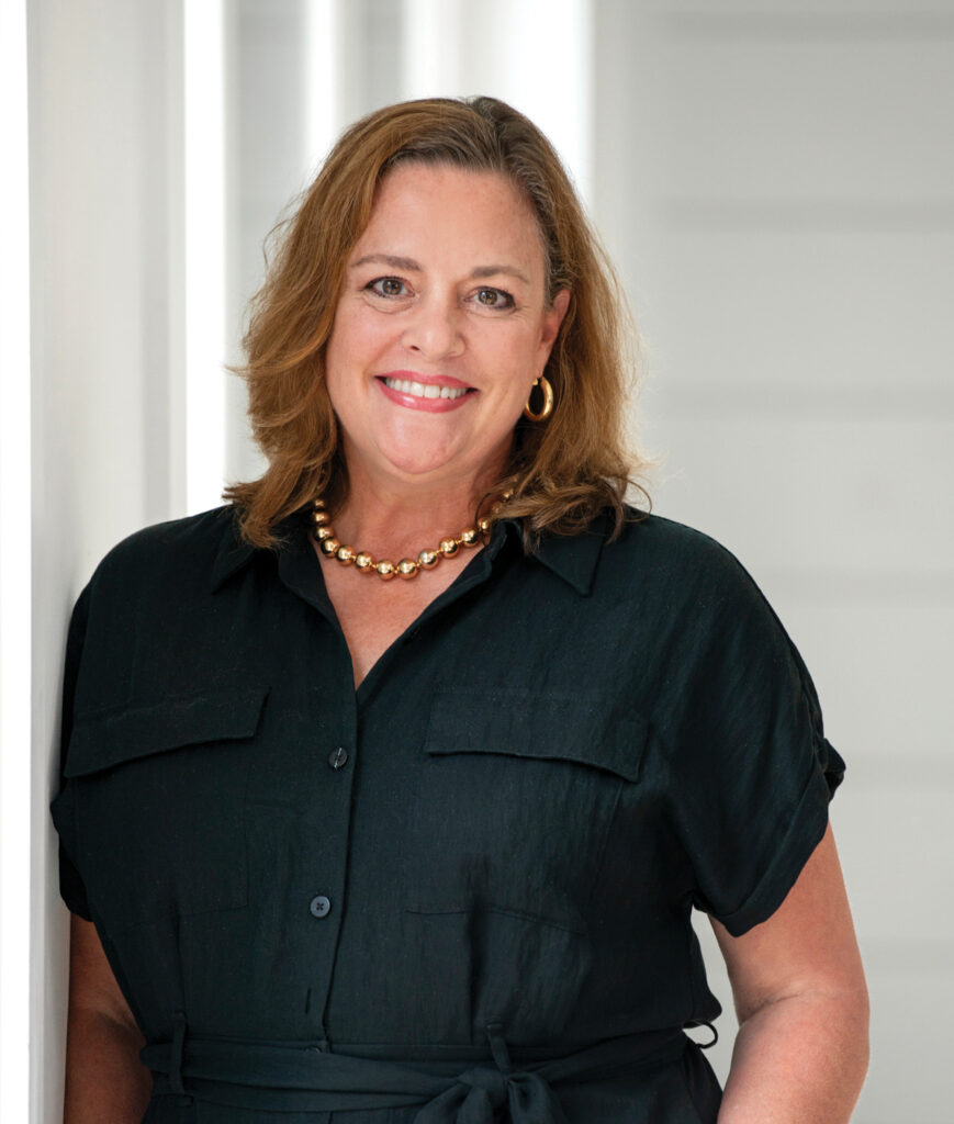 Lynn Groll
