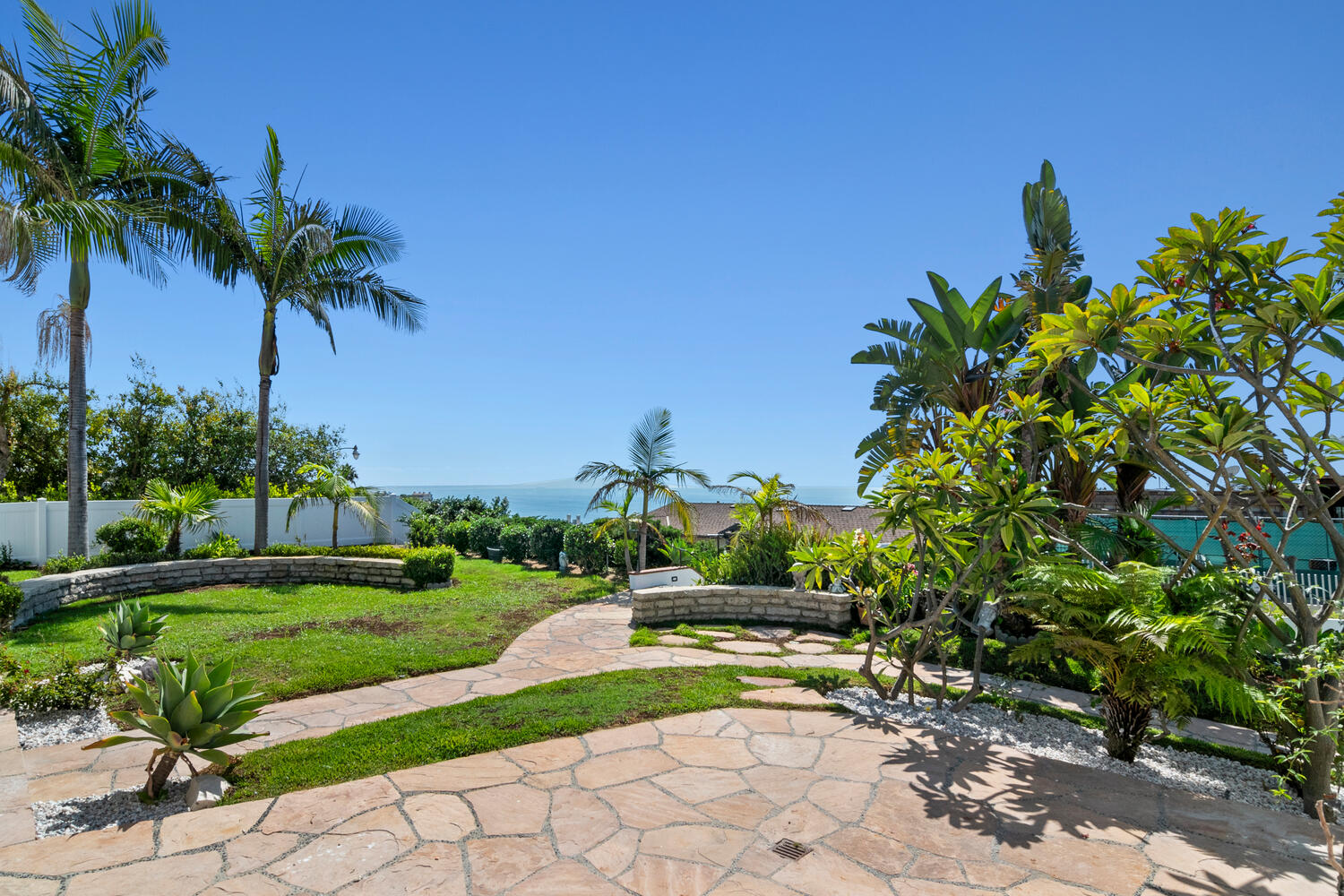 Sandy Cape Dr. Pacific Palisades 90265