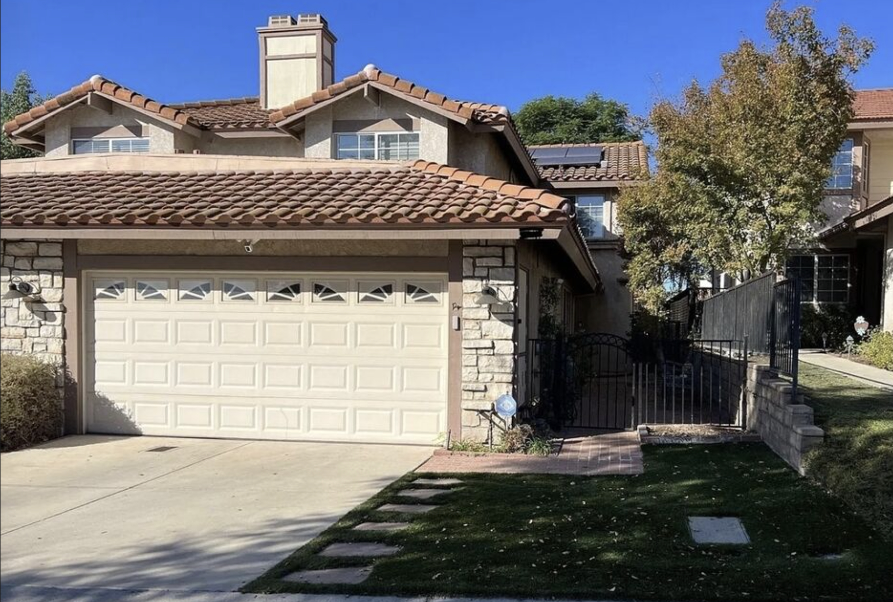 Isabella Ct. Agoura Hills 91301