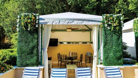 Paris Las Vegas pool