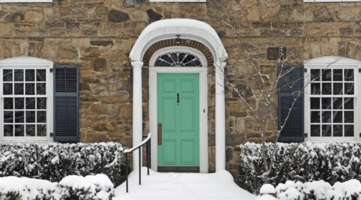 Expert Advice for Selling Your Home During the Holidays