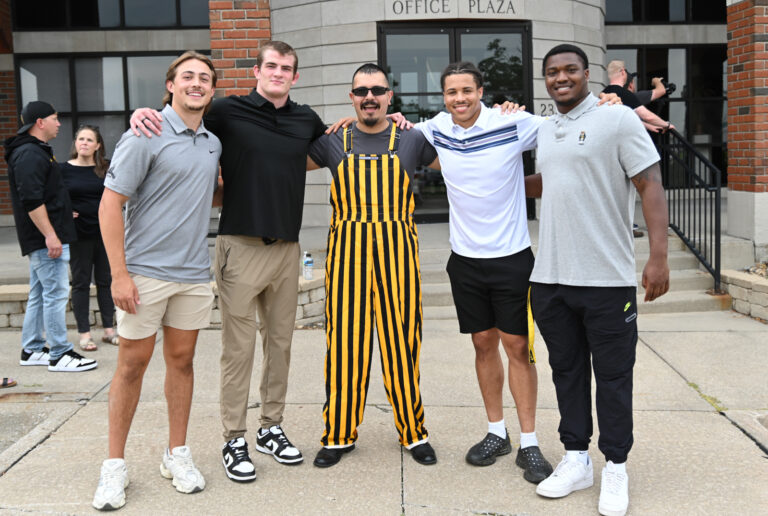 4 Tips To Make Your Strongest Offer on a Home