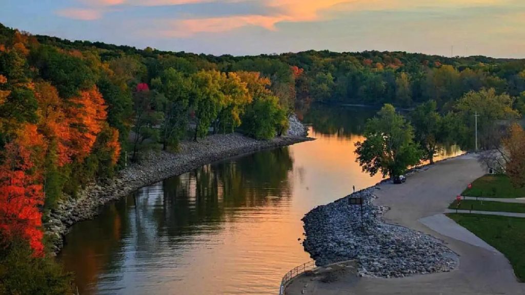 Coralville Lake