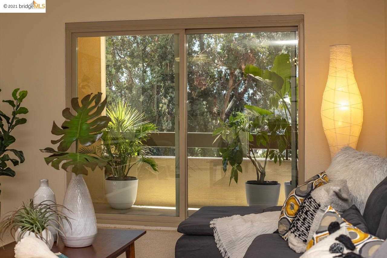 Listing Featured Photo