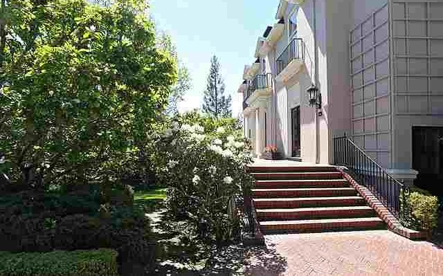 Listing Featured Photo