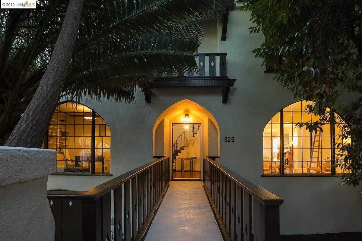 Listing Featured Photo