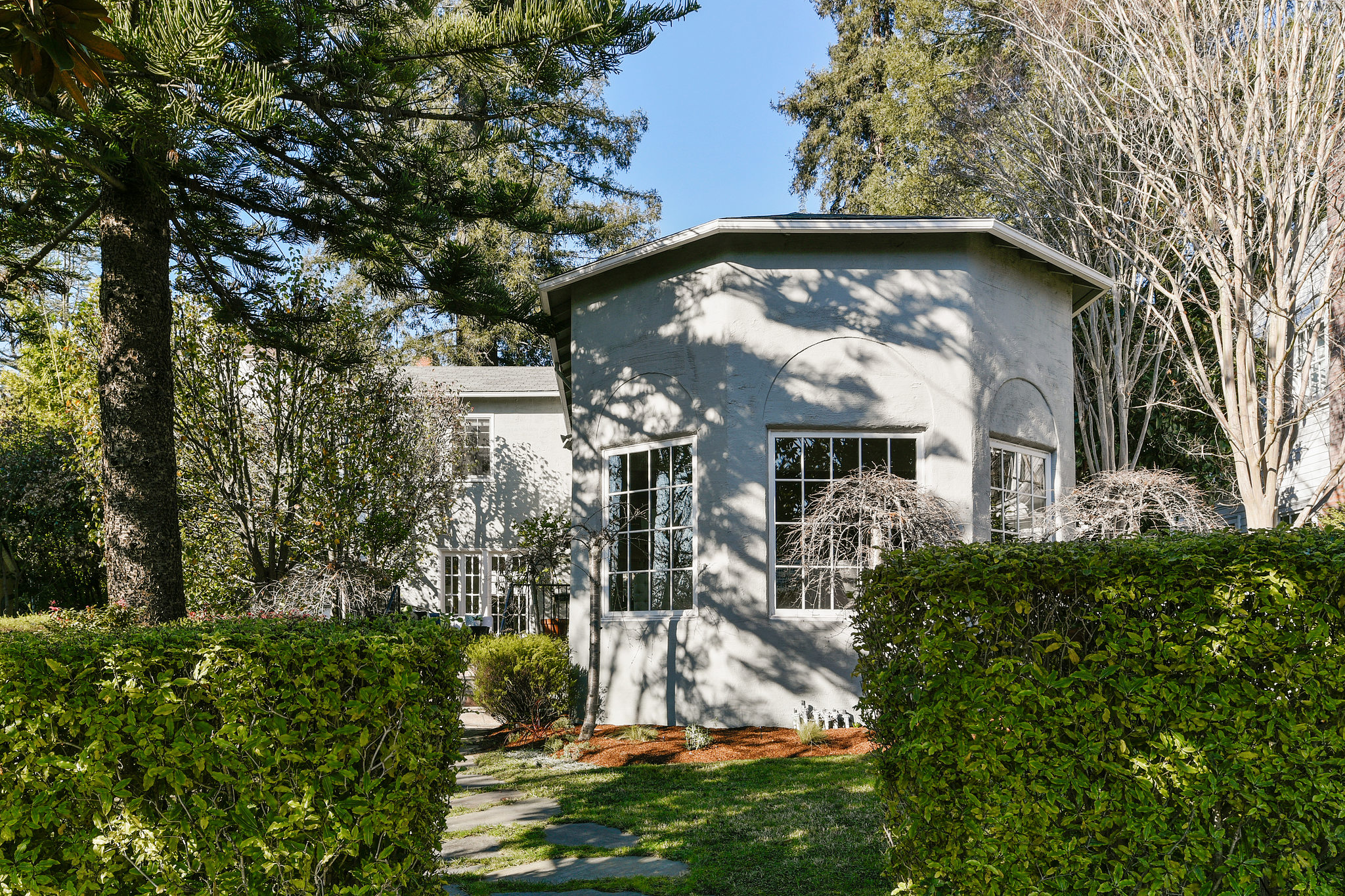 Listing Featured Photo