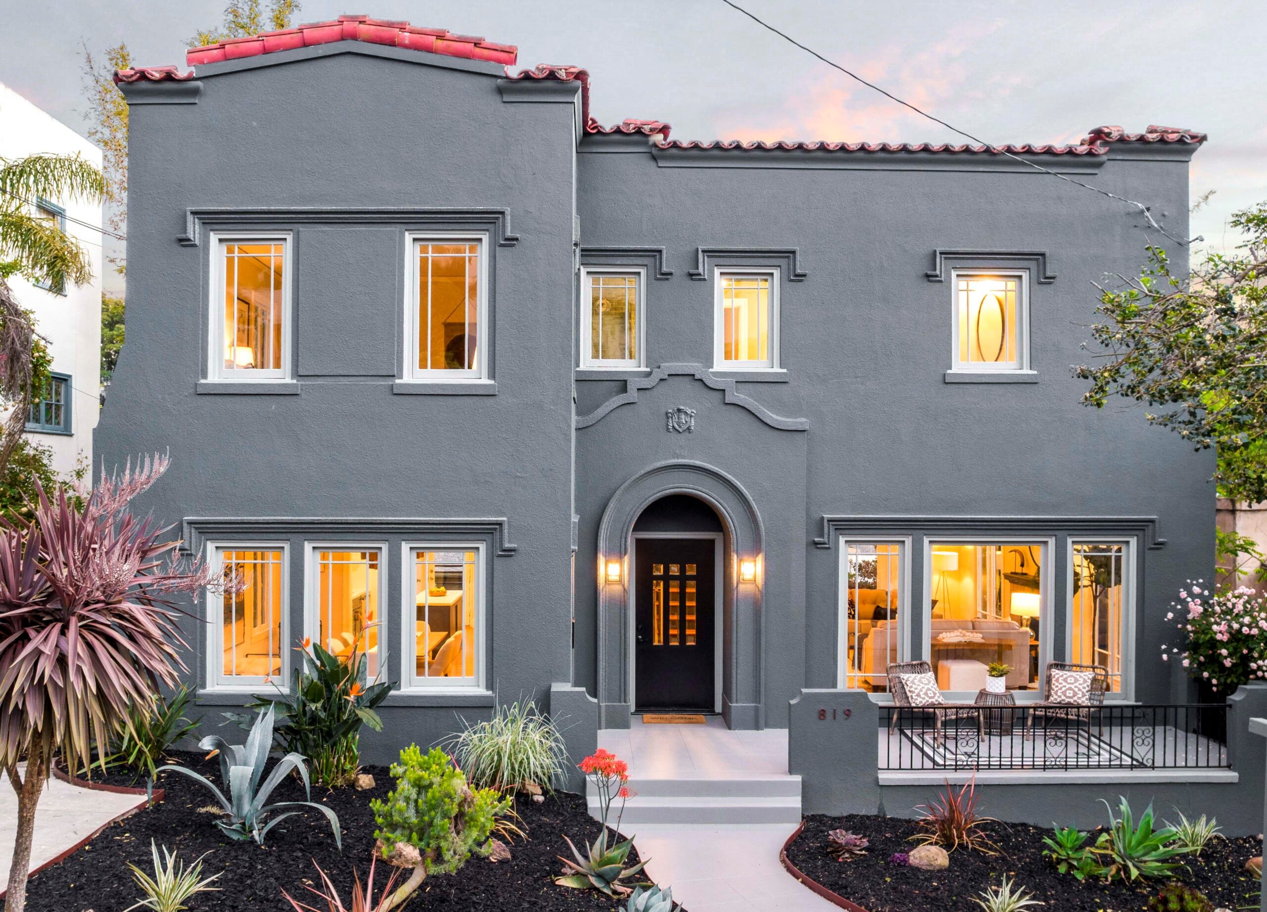 Listing Featured Photo