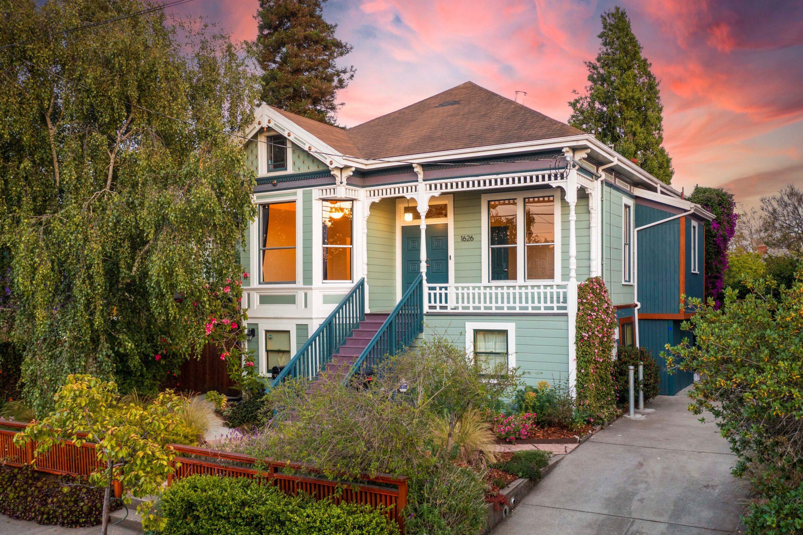 Listing Featured Photo