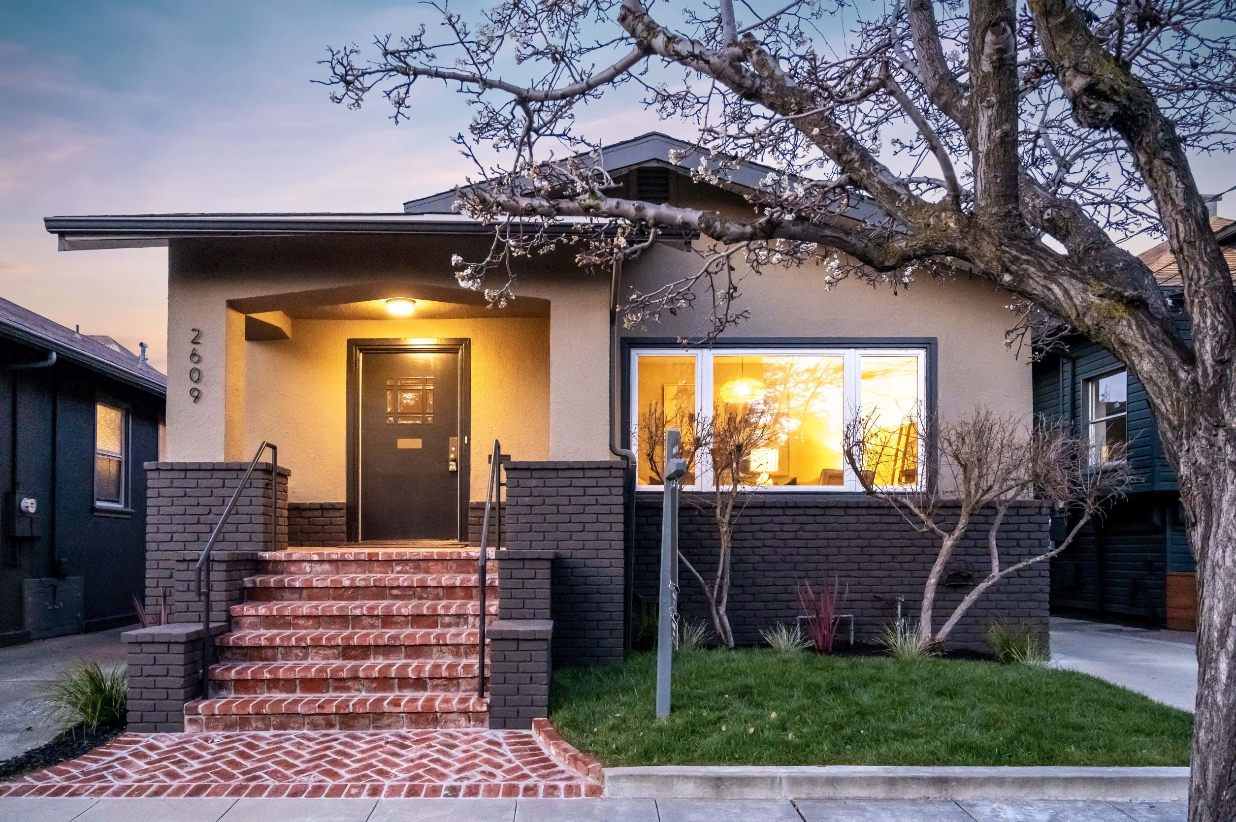 Listing Featured Photo