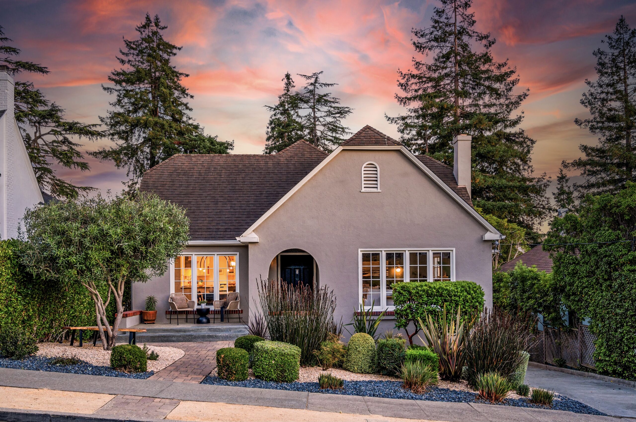 Listing Featured Photo