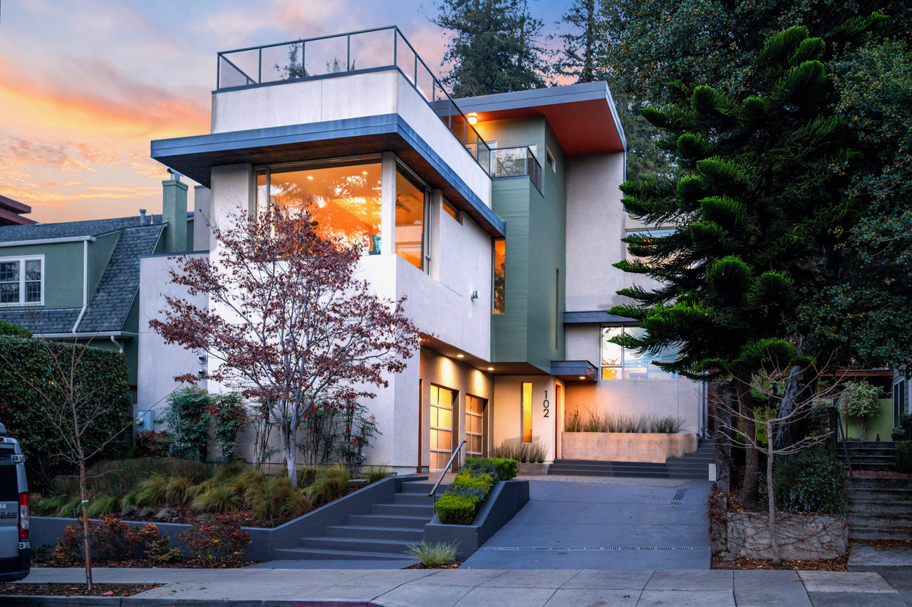 Listing Featured Photo