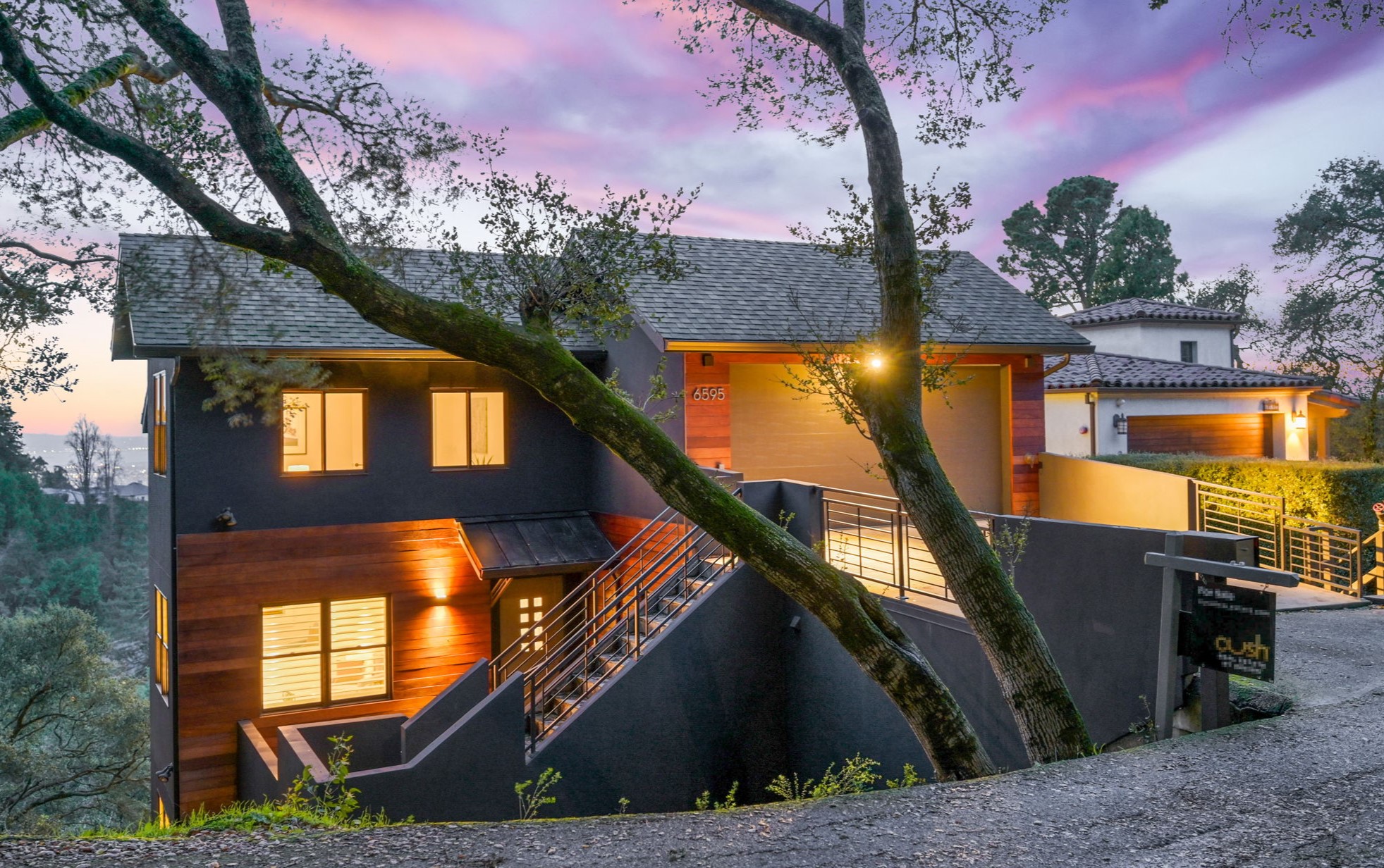 Listing Featured Photo