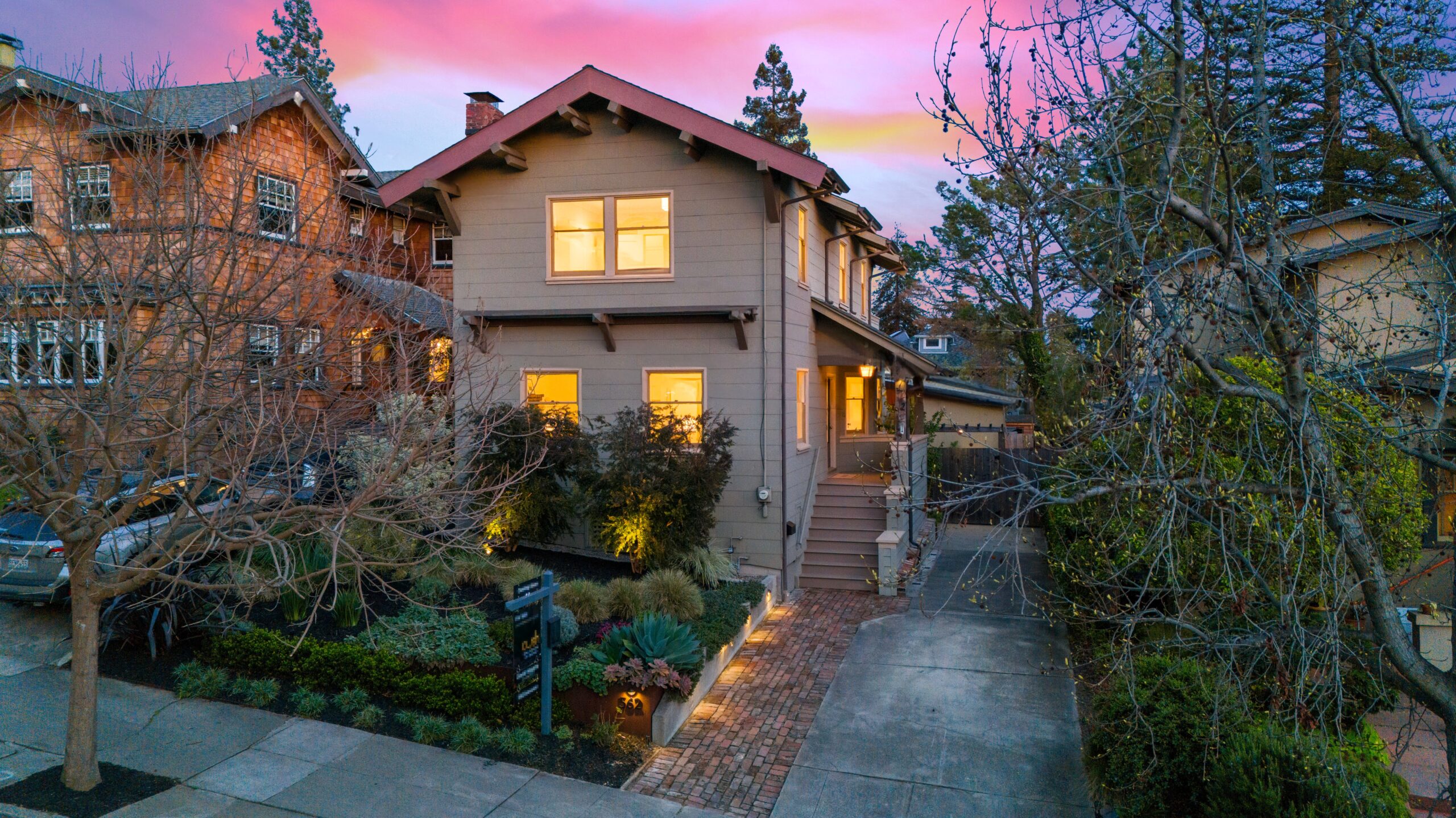 Listing Featured Photo