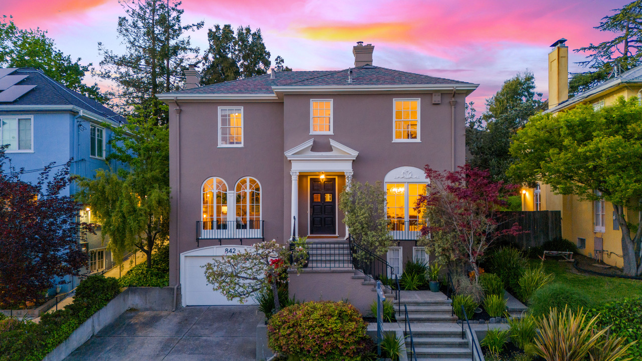 Listing Featured Photo