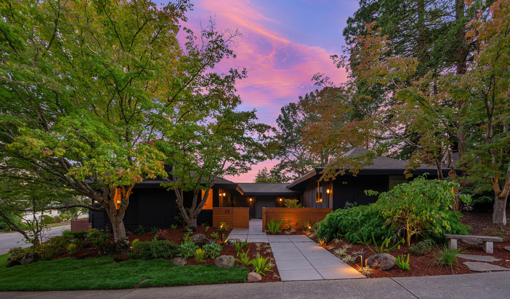 Listing Featured Photo