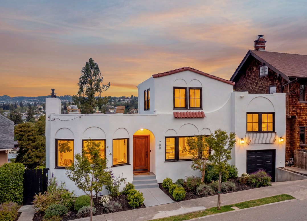 Listing Featured Photo