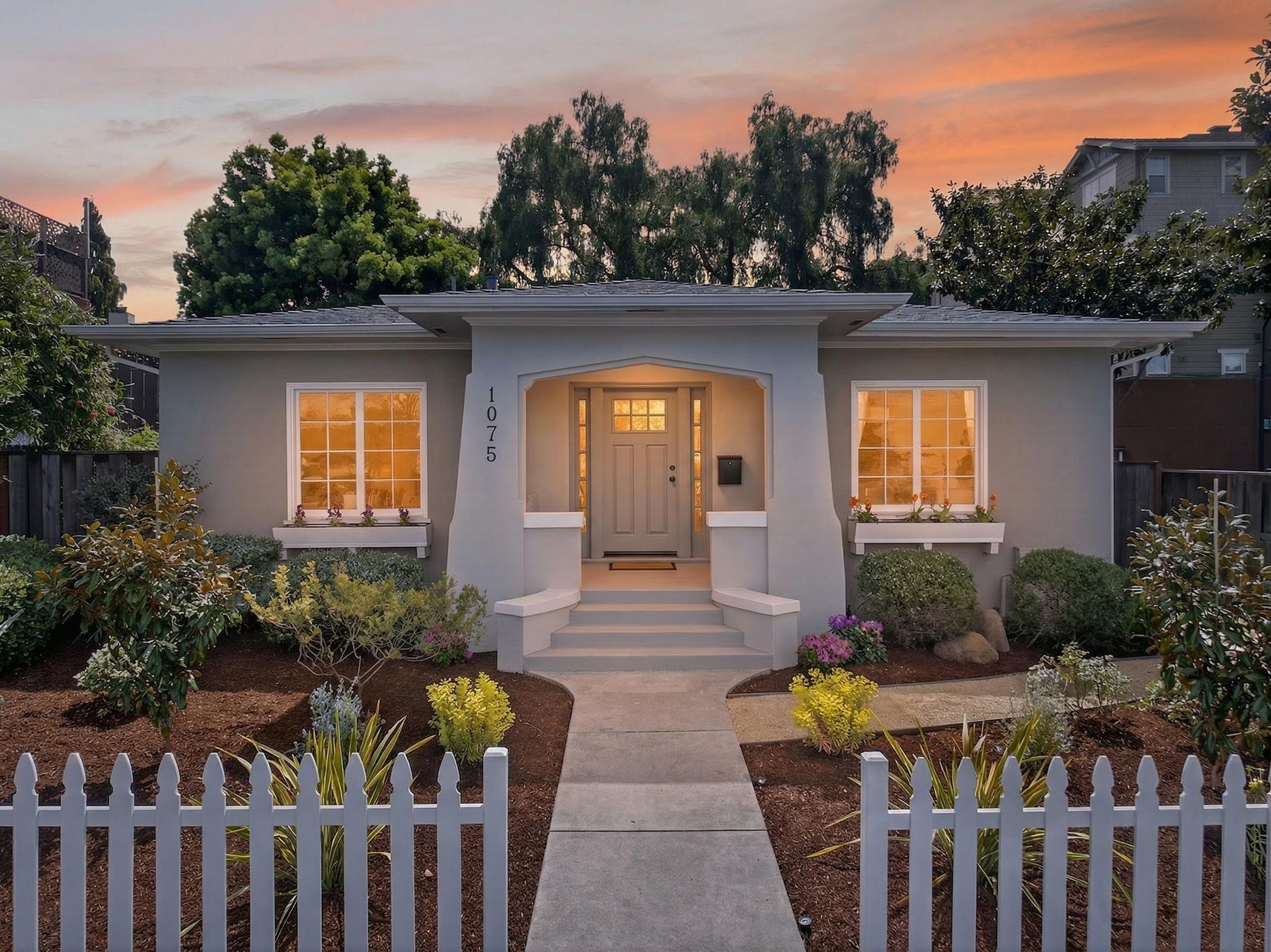 Listing Featured Photo