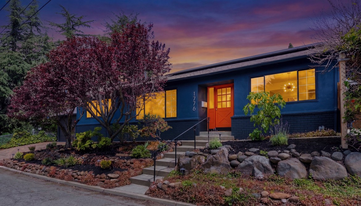 Listing Featured Photo