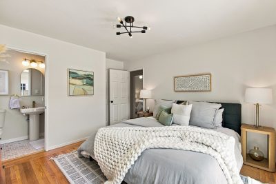 Gallery Photo #16