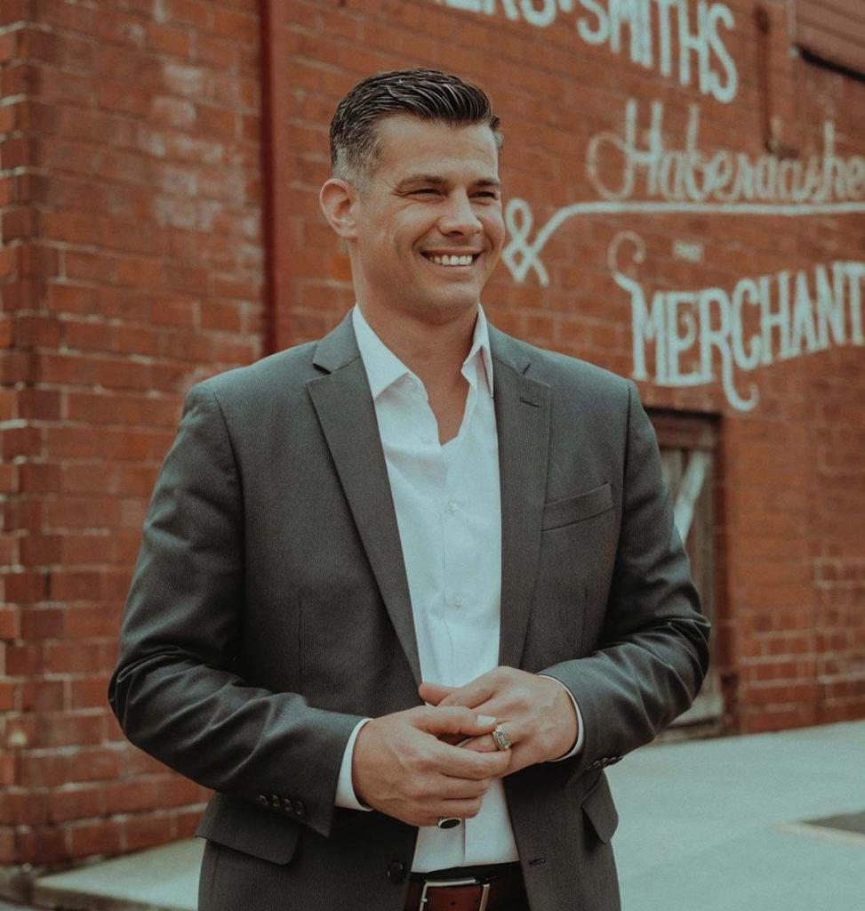 Collier Lachlan  Erwin