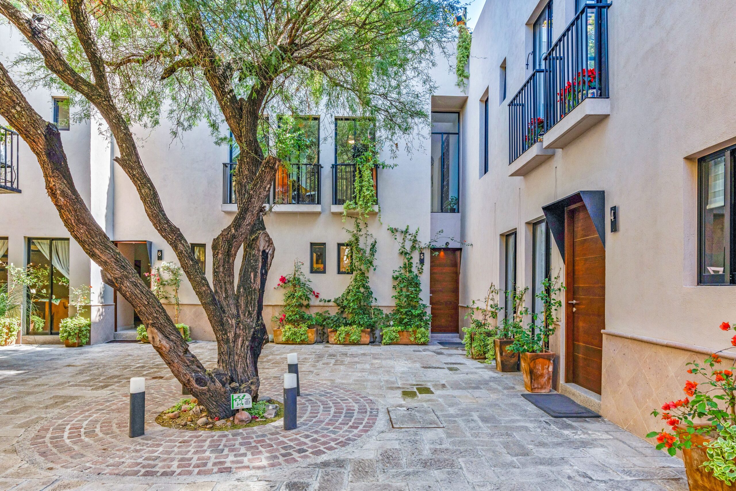 Listing
