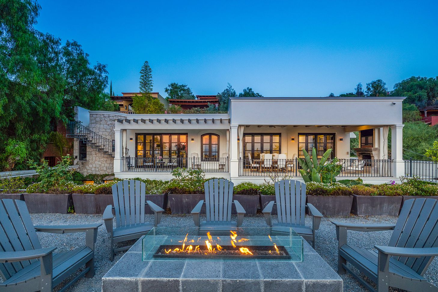 Listing