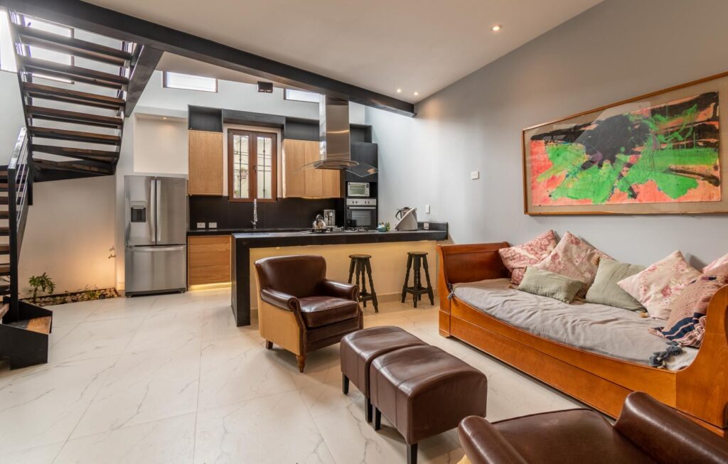 The Corner Loft House