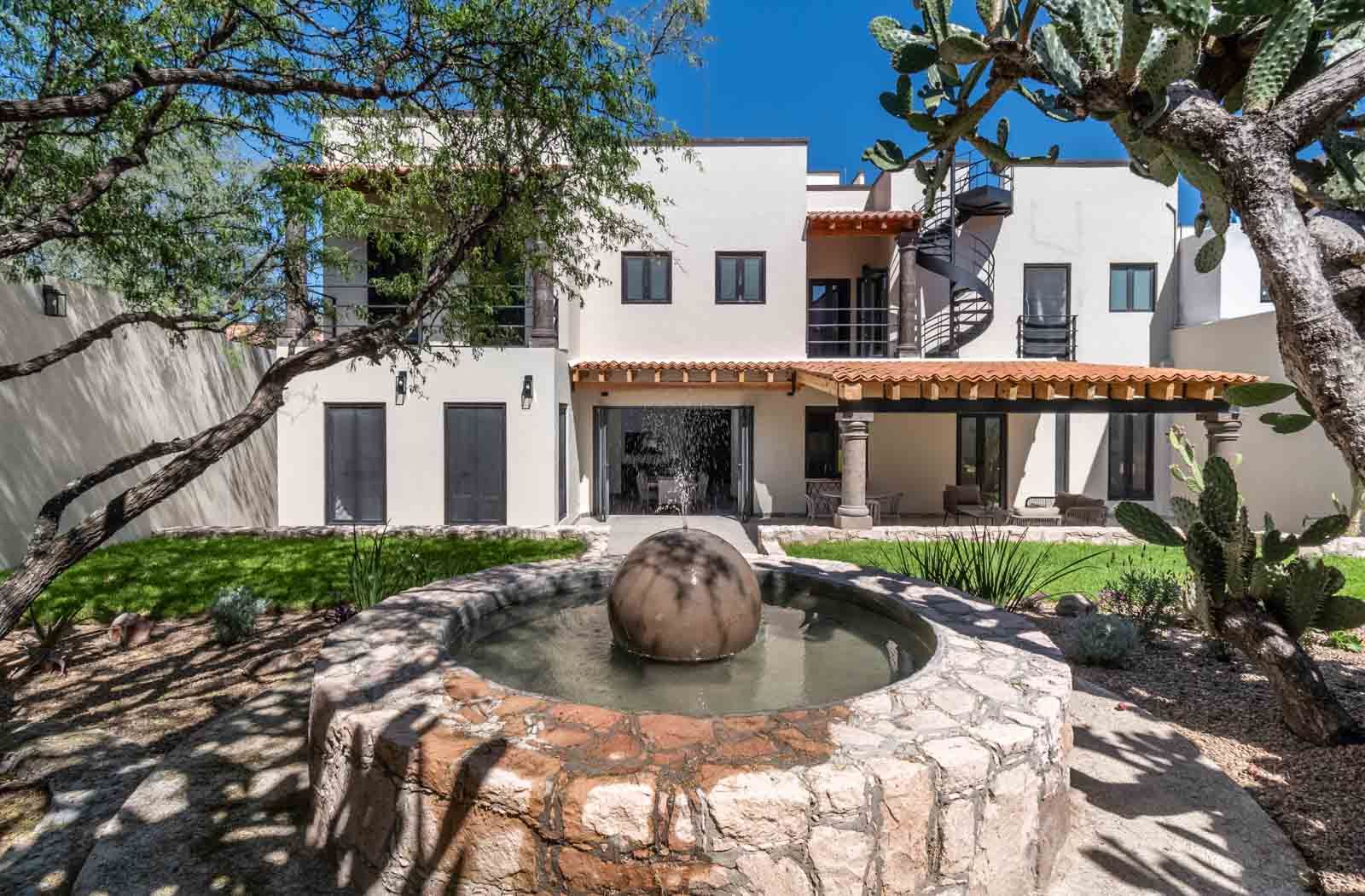 How Much Do Homes in San Miguel de...