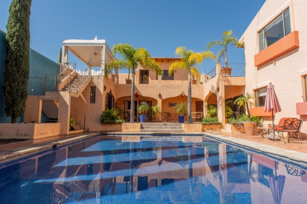 The Oasis in Los Frailes