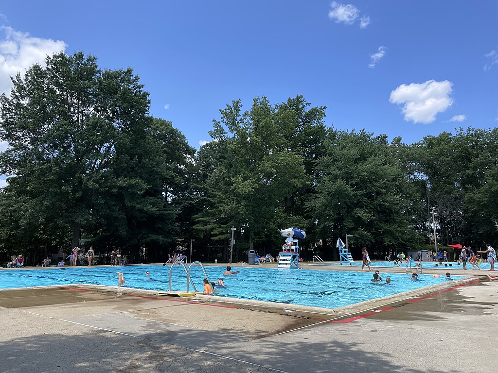 Crestmont Pool in Abington Township